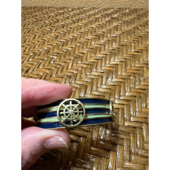 Vintage 80's Open Cuff Nautical Bracelet Gold Tone And Bluem Enamel - Picture 11 of 12